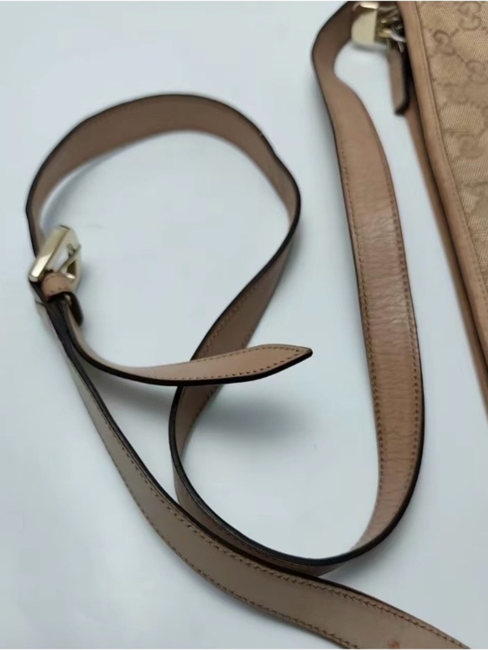 Gucci Light blush Monogram Canvas Tote - Picture 5 of 6